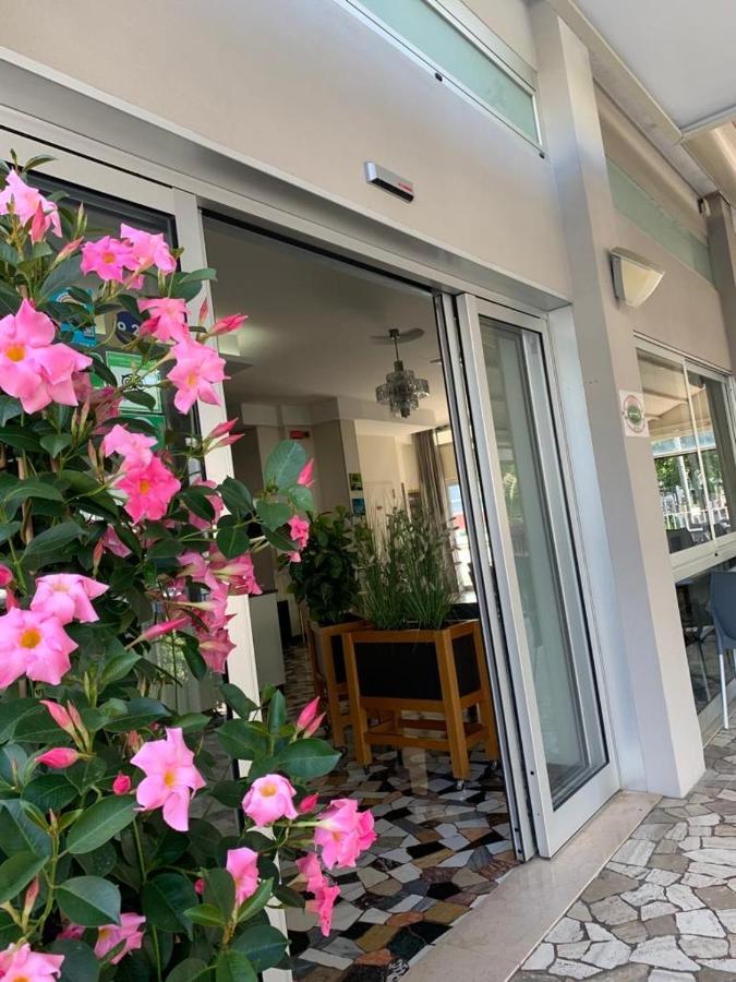 Hotel Haway Rimini Eksteriør billede